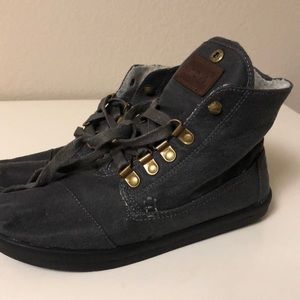 Toms size 7 booties for fall or winter